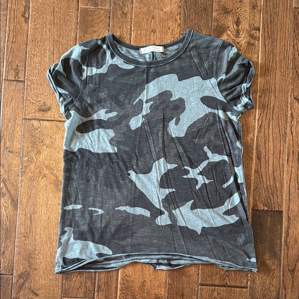 We The Free Black and Gray Short Sleeve Tee